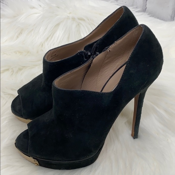 Charles David Heels - Picture 3 of 6